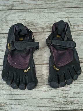 Vibram Five fingers Minimalist Running Shoes Black And Purple Size 38